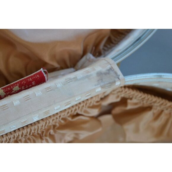 Vintage 60s Samsonite Hat Box Round Luggage Train Case Cream Travel Peach Satin - Picture 4 of 16